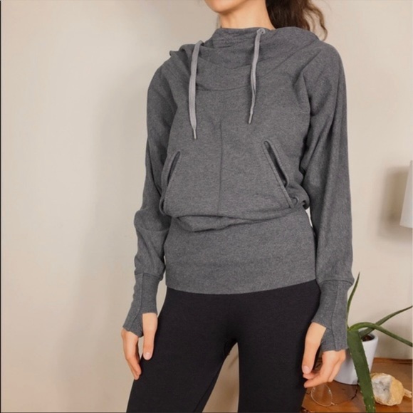 Lululemon Flashback Pullover Hoodie Logo Yoga Casual Athletic Gray Size 4 - Picture 2 of 3